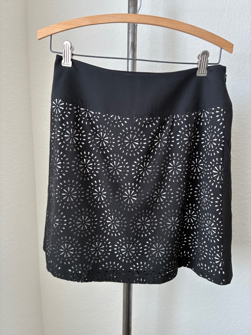 Krimson Klover Cleary Multi Layer Floral Skort Laser Cut Skirt sz S